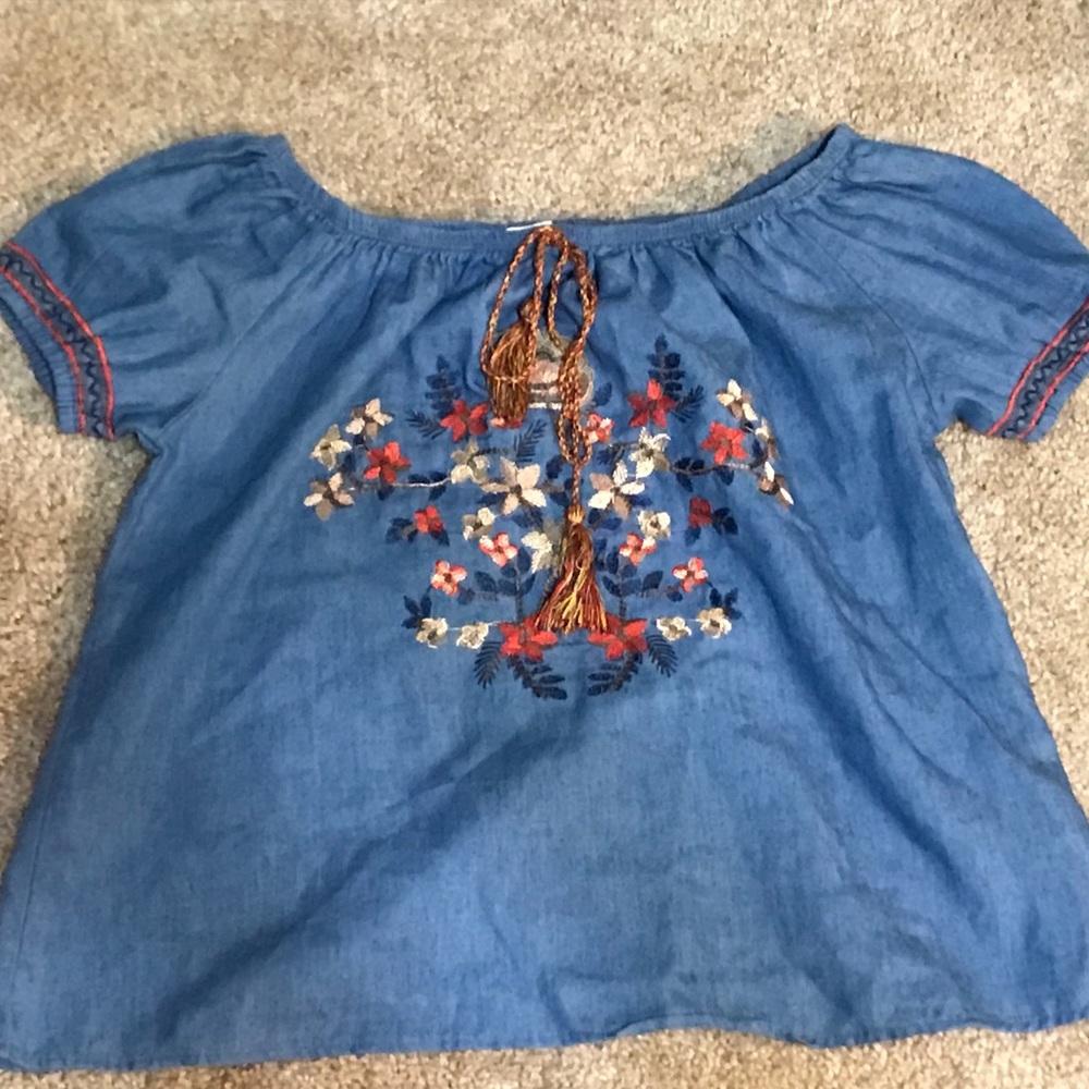 Cute Summer Floral Blouse